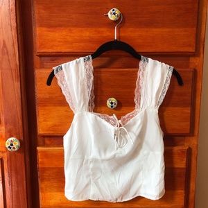 Raissa Lace Tie Top in White